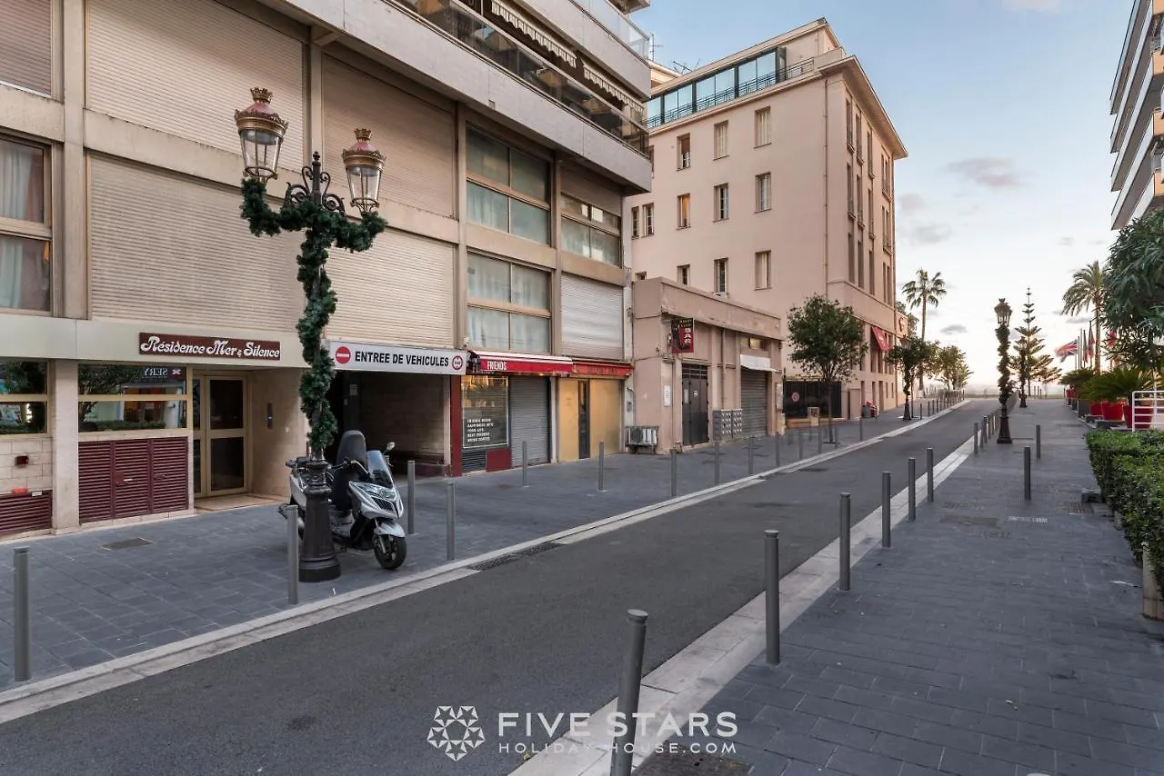 Studio Massenet Five Stars Holiday House Apartment Nice